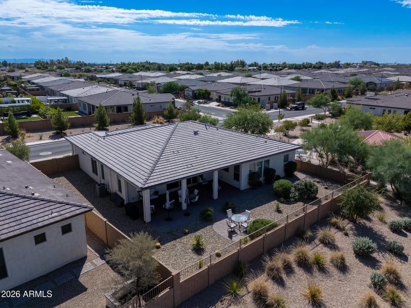39318 N Trajen Pl, San Tan Valley, AZ 85140