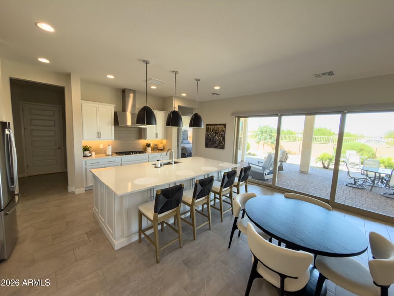 39318 N Trajen Pl, San Tan Valley, AZ 85140