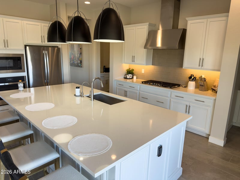 39318 N Trajen Pl, San Tan Valley, AZ 85140