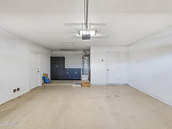 3932 Shaw Butte Dr, Phoenix, AZ 85028