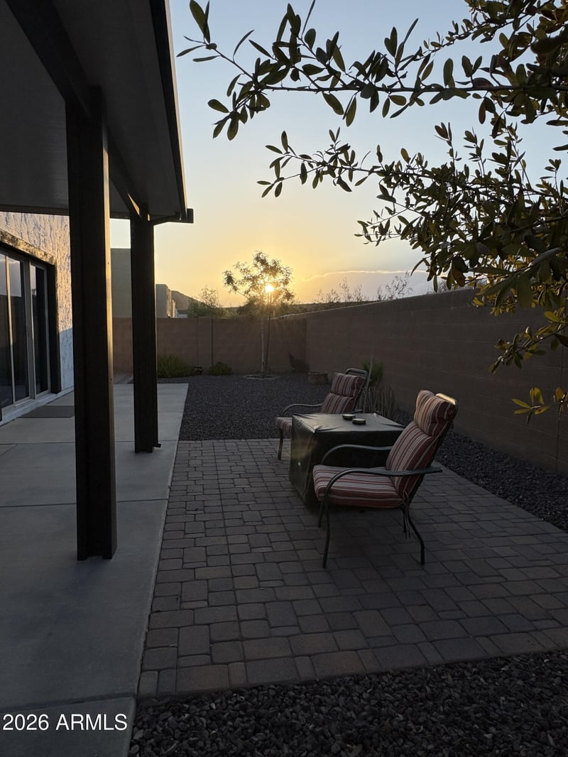 3932 W Salter Dr, Glendale, AZ 85308