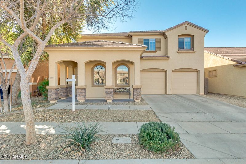 3933 E Bridgeport Pw, Gilbert, AZ 85295