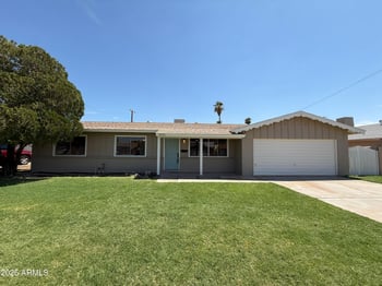 3933 Myrtle Ave, Phoenix, AZ 85051