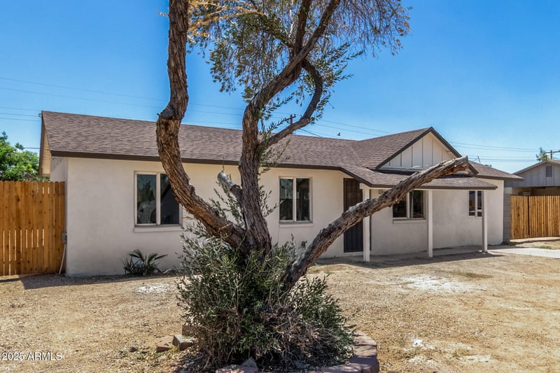 3933 Nancy Ln, Phoenix, AZ 85041