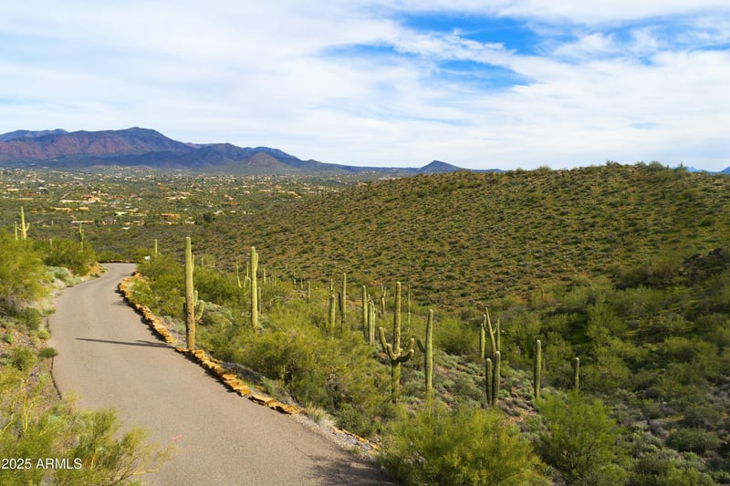 39334 Old Stage Rd #-, Cave Creek, AZ 85331