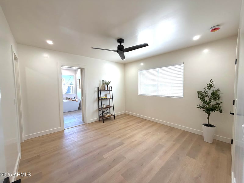 3934 Sahuaro Dr, Phoenix, AZ 85028