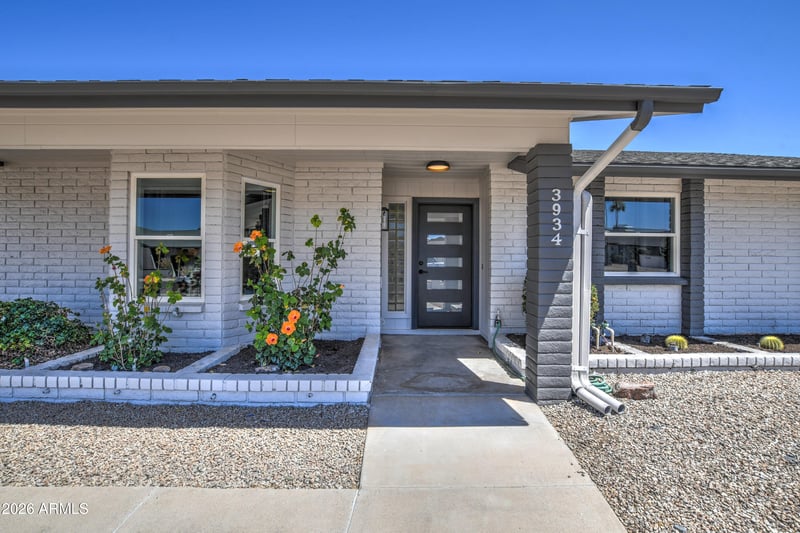 3934 Meadow Dr, Glendale, AZ 85308