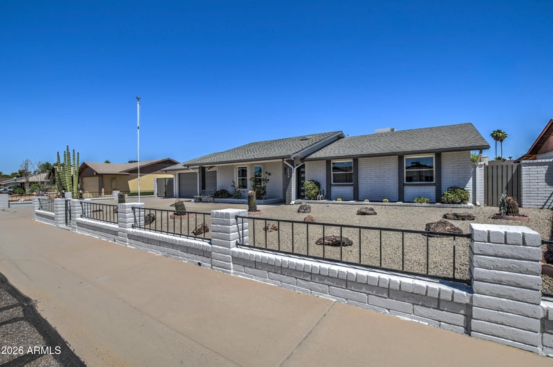 3934 Meadow Dr, Glendale, AZ 85308