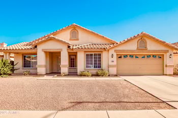 3935 Charter Oak Rd, Phoenix, AZ 85029
