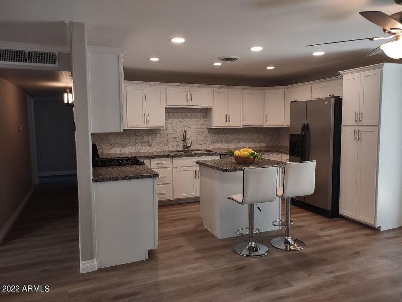 3935 E Eugie Ave E, Phoenix, AZ 85032
