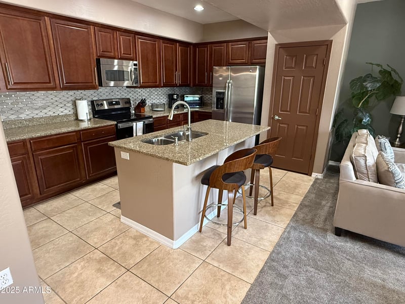 3935 Rough Rider Rd #1014, Phoenix, AZ 85050