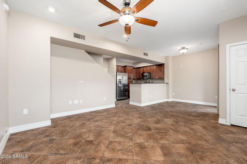 3935 Rough Rider Rd #1020, Phoenix, AZ 85050