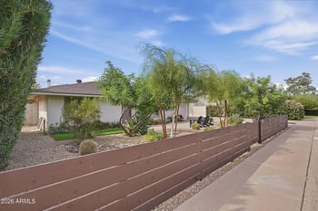 3935 E Whitton Ave, Phoenix, AZ 85018