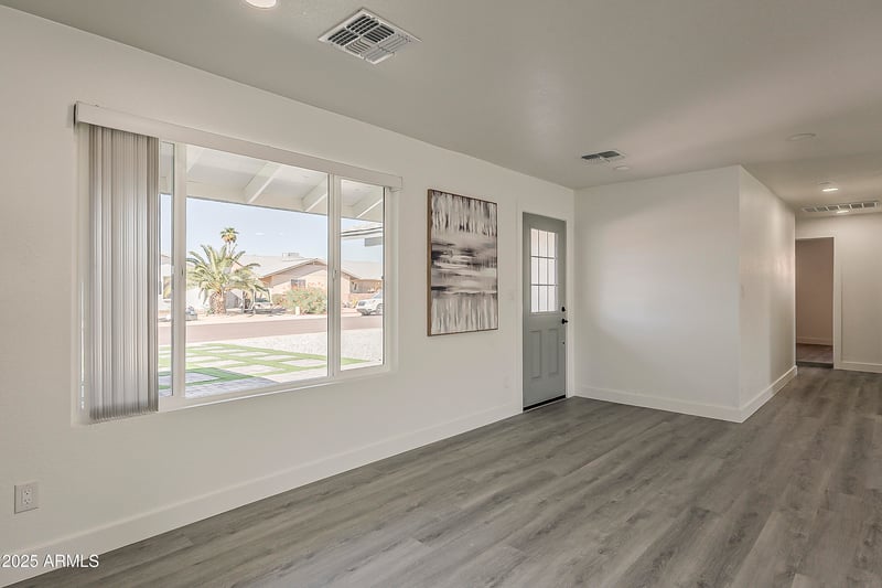 3935 Muriel Dr, Glendale, AZ 85308