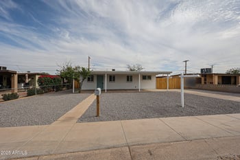 3935 Palm Ln, Phoenix, AZ 85009