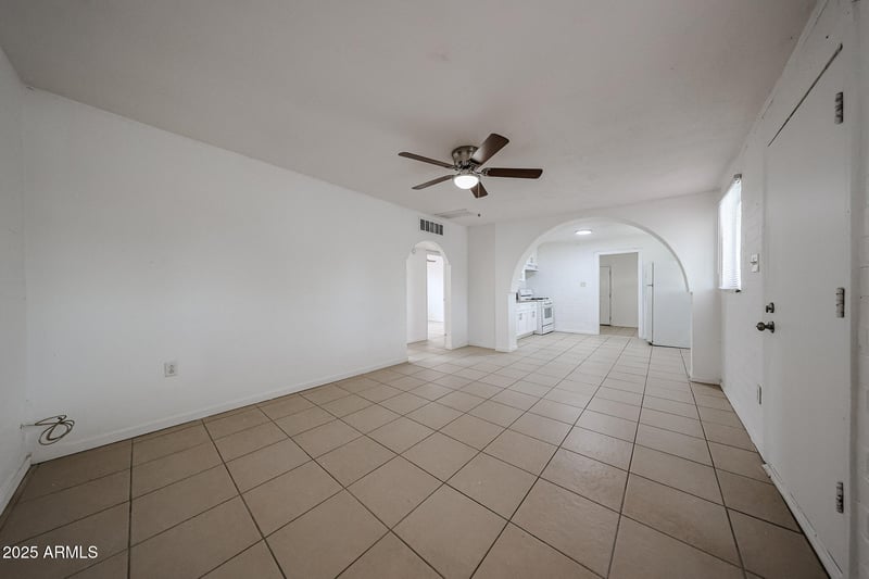 3935 Palm Ln, Phoenix, AZ 85009