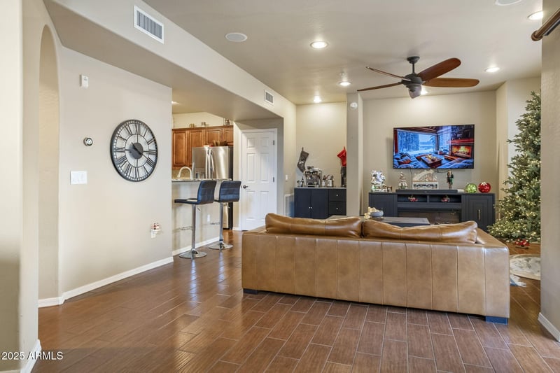 3935 Rough Rider Rd #1056, Phoenix, AZ 85050