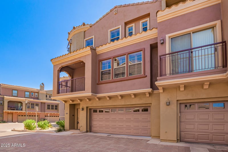 3935 Rough Rider Rd #1070, Phoenix, AZ 85050