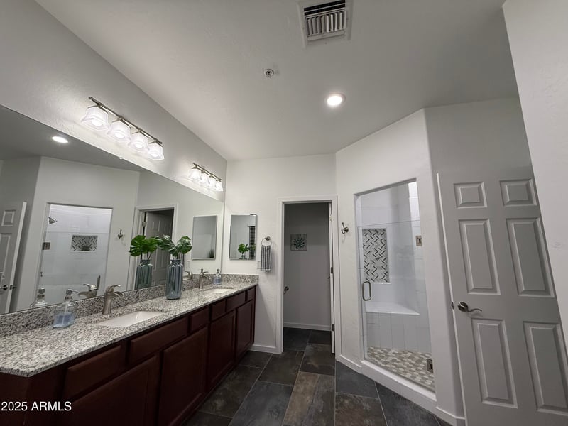 3935 Rough Rider Rd #1140, Phoenix, AZ 85050