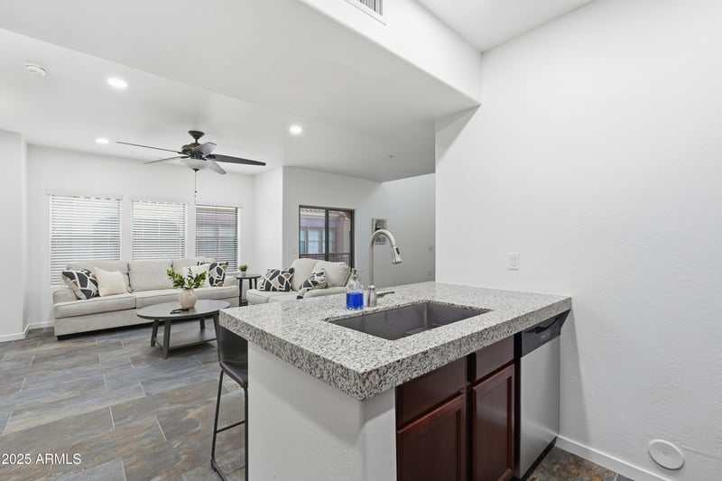 3935 Rough Rider Rd #1140, Phoenix, AZ 85050