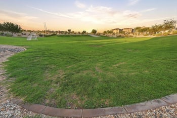 3935 S 82nd Dr, Phoenix, AZ 85043