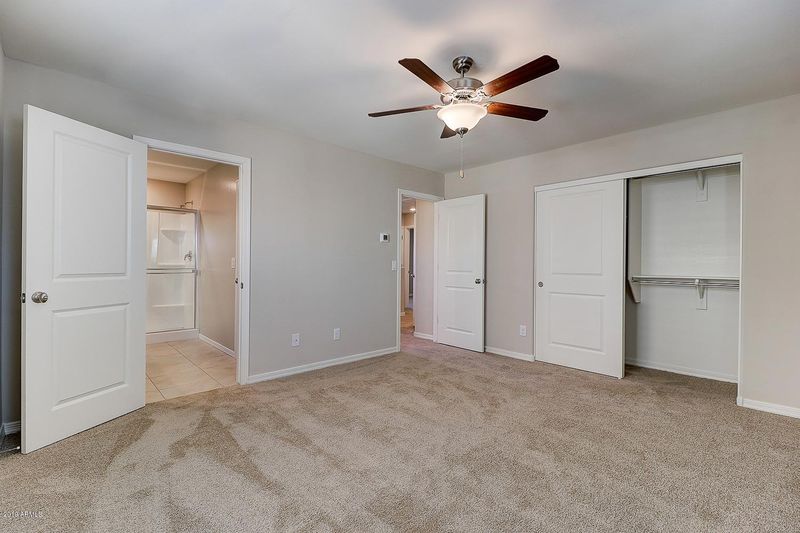 3936 S 81st Glen, Phoenix, AZ 85043