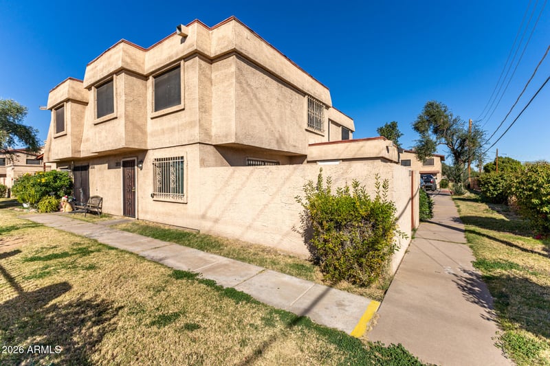 3936 Camelback Rd, Phoenix, AZ 85019