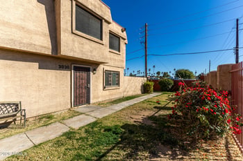 3936 Camelback Rd, Phoenix, AZ 85019