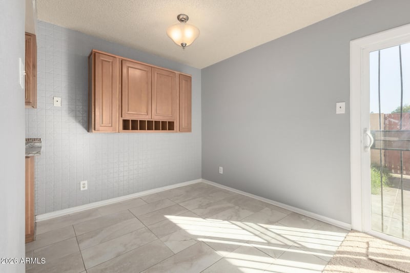 3936 Camelback Rd, Phoenix, AZ 85019