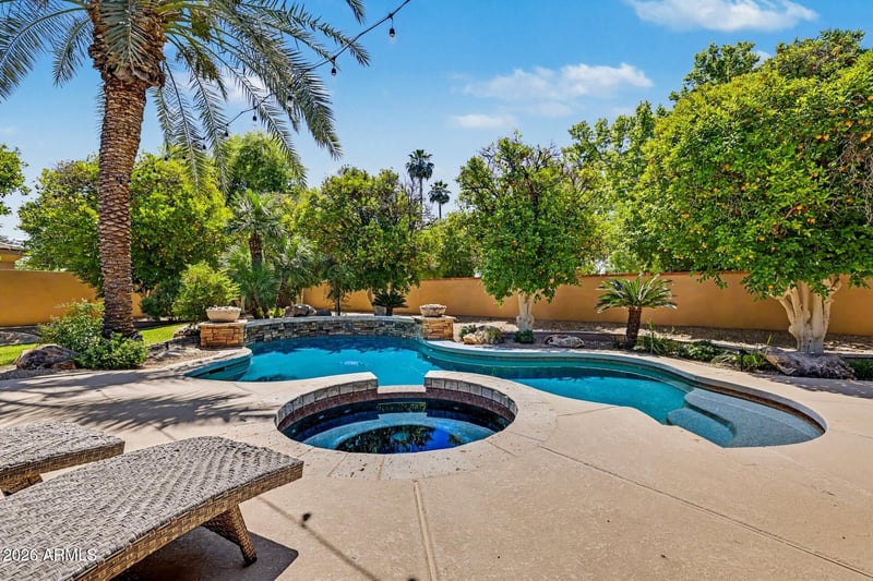 3937 Menlo Cir, Mesa, AZ 85215