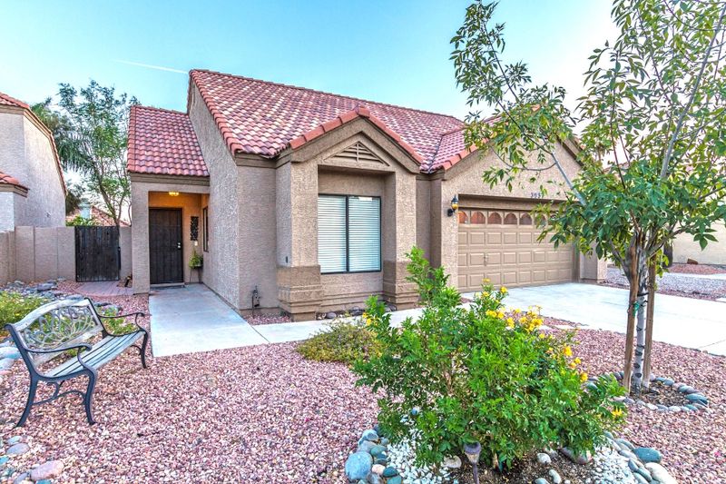 3937 E White Aster St, Phoenix, AZ 85044