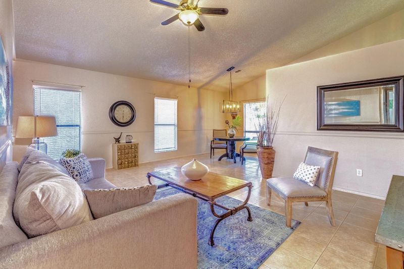 3937 E White Aster St, Phoenix, AZ 85044