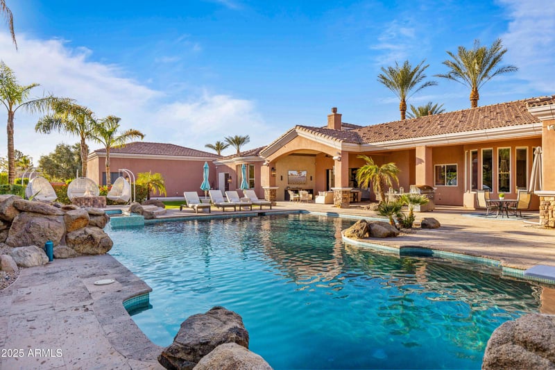 3937 Norcroft Cir, Mesa, AZ 85215
