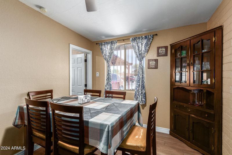3937 W Almeria Rd, Phoenix, AZ 85009