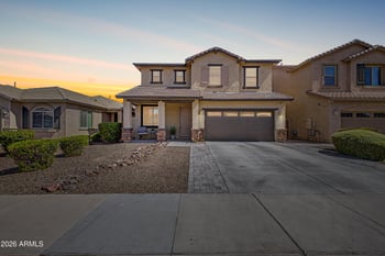 3938 Sourwood Dr, Gilbert, AZ 85298