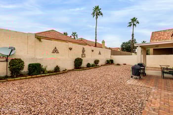 3938 Graythorn St, Phoenix, AZ 85044