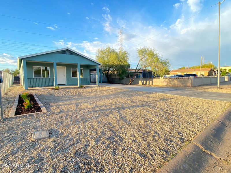 3938 W Hadley St, Phoenix, AZ 85009