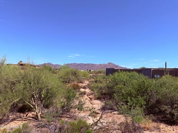 39385 105th St #3, Scottsdale, AZ 85262