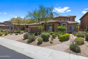 3939 Crest Ln, Phoenix, AZ 85050