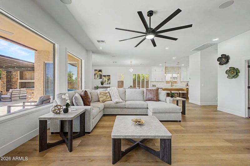 3939 Dubois Ave, Gilbert, AZ 85298