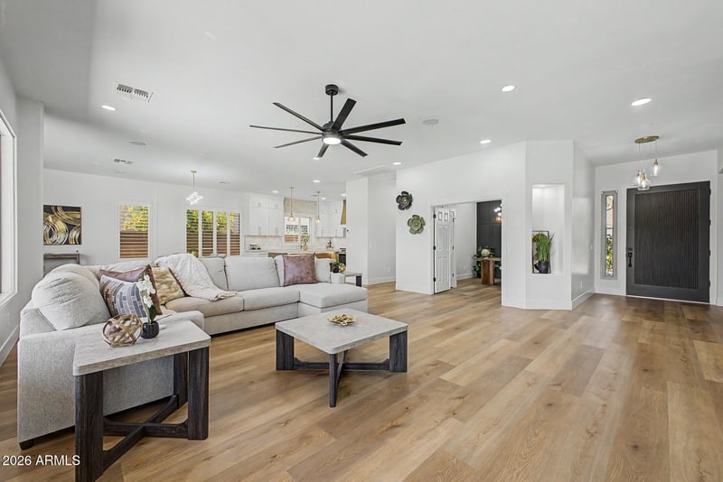 3939 Dubois Ave, Gilbert, AZ 85298