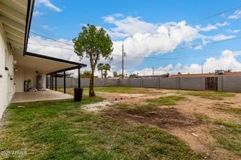 3939 Harmont Dr, Phoenix, AZ 85051
