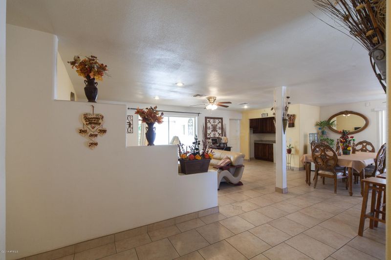 3939 W Orange Dr, Phoenix, AZ 85019