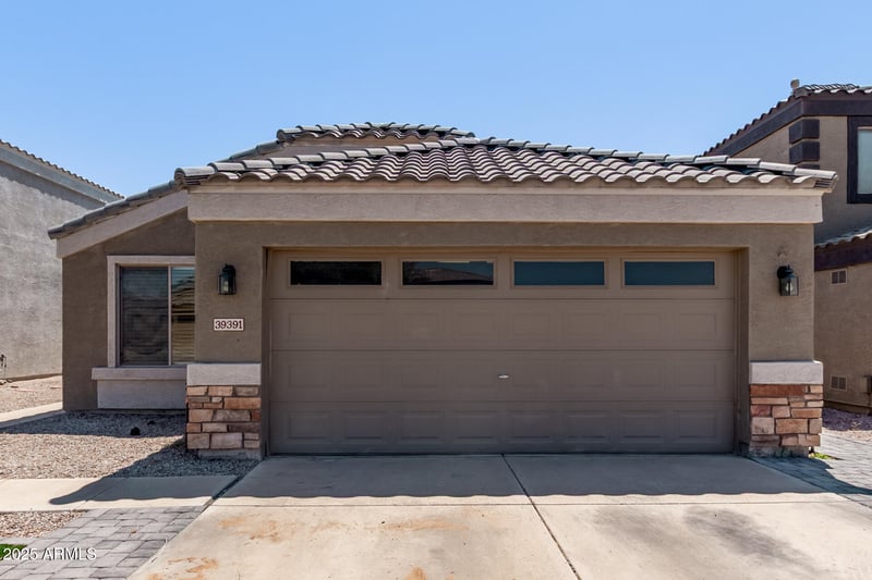 39391 Marla Cir, San Tan Valley, AZ 85140