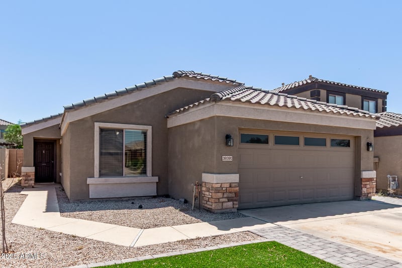 39391 Marla Cir, San Tan Valley, AZ 85140