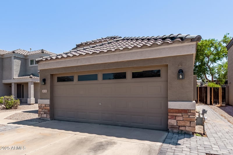 39391 Marla Cir, San Tan Valley, AZ 85140