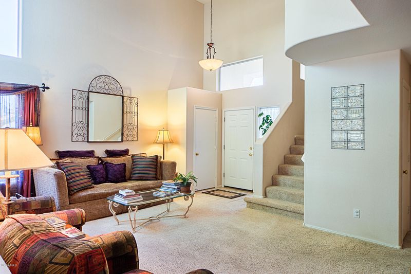 3940 E Renee Dr, Phoenix, AZ 85050