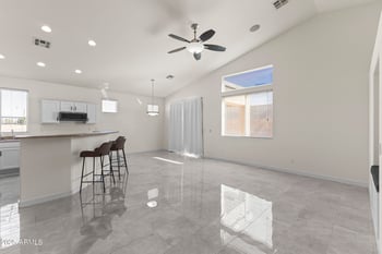 3940 Minton St, Phoenix, AZ 85042