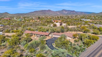 39402 Spur Cross Rd, Cave Creek, AZ 85331