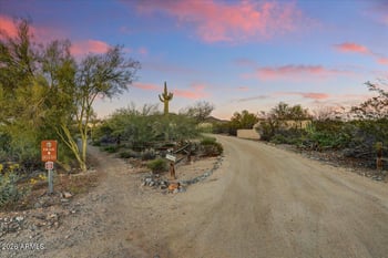 39405 Spur Cross Rd, Cave Creek, AZ 85331